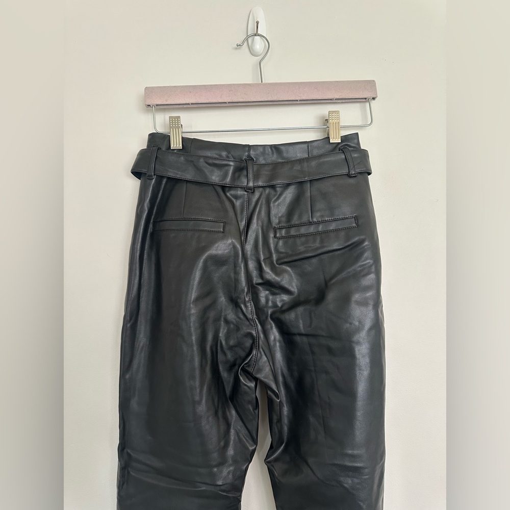 Abercrombie & Fitch Vegan Leather Paper Bag Pants – Size S - Picture 8 of 9